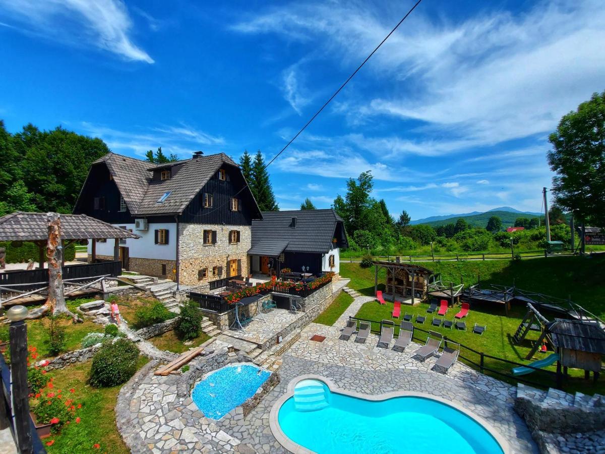 مبيت وإفطار جيزيرسي Plitvice Etno House II المظهر الخارجي الصورة