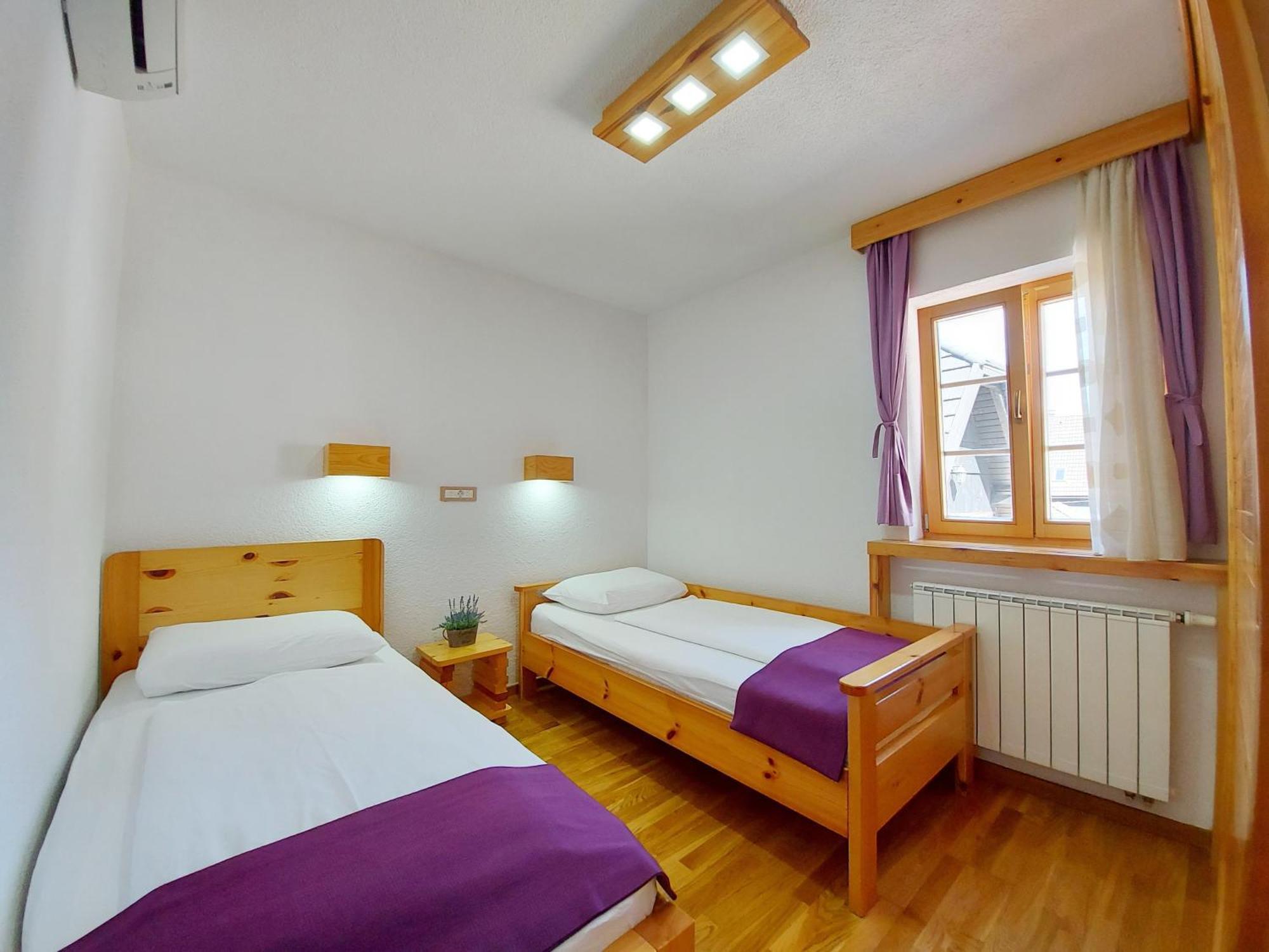 مبيت وإفطار جيزيرسي Plitvice Etno House II المظهر الخارجي الصورة